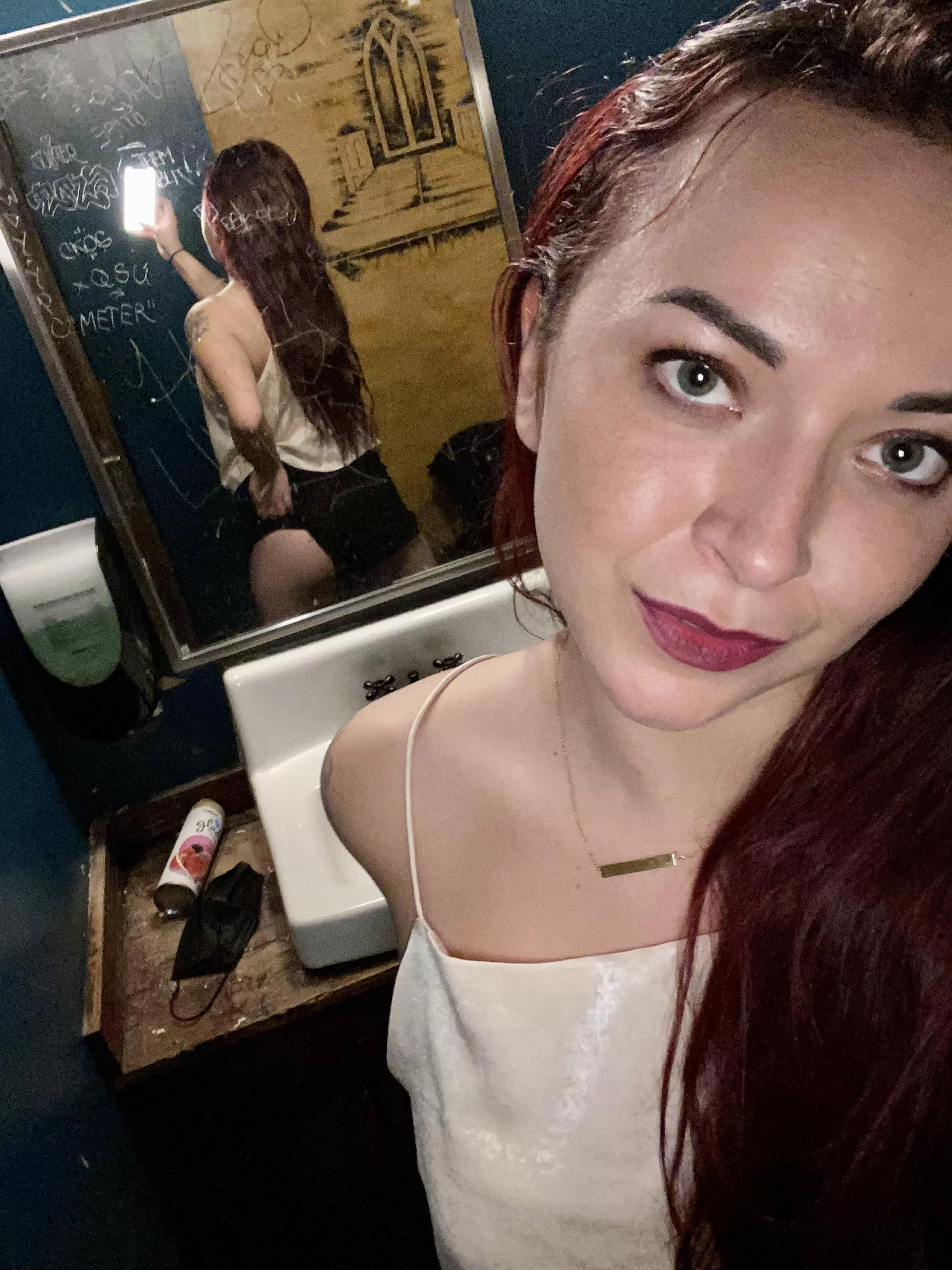 Out dancing, feeling naughty 😏 posted by xoxo_secretphoenix