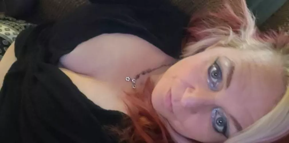 Out tonight! Yay! by eponas_dream