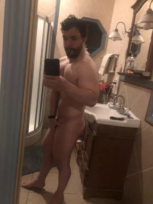 Outta the shower by LorenzoVonMatterbone