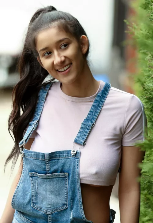 Overall, I'd say she is a cutie! by PaddyMeltt