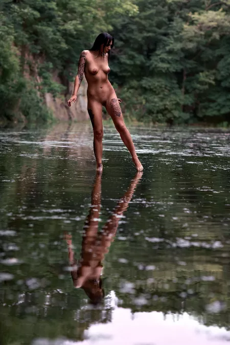 Oxana Gromova (Photographer) by tasmanbayphotography