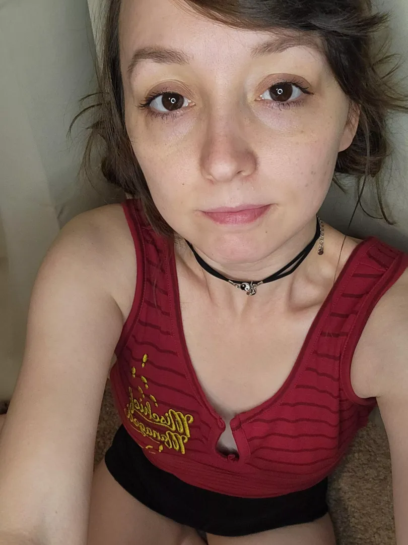 :p posted by naughtylulu947