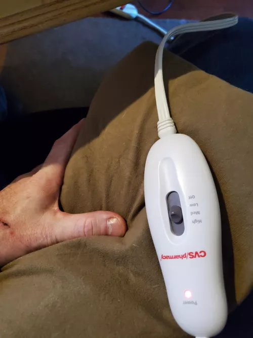 Packed tube warmed by heating pad. by MidwestITgeek