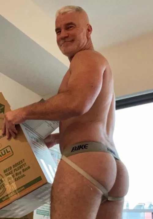 packing time by peludoporfavor