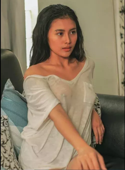 Pa-ID mga bossing. Zoom in! by Asero831