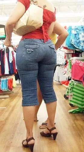 Painted on 💯🍑 posted by the_horse_dark_