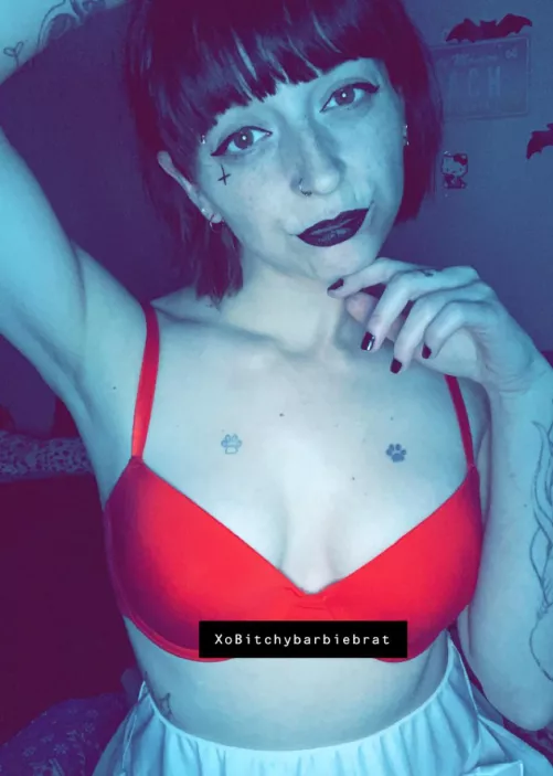 Painting the roses red🌹 🤍 by BitchyBarbieBrat