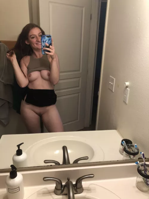 Pale ginger Snow White