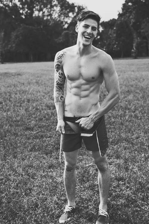 Pants undone posted by menareamazing