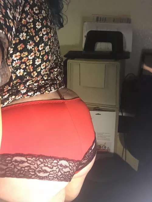 Panty peek for Valentine's Day. 💝💘 by knotty_grrrl