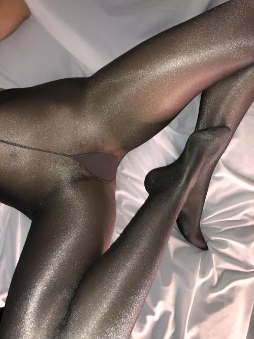 pantyhose and nothing underneath <3 by Hur_el_ain