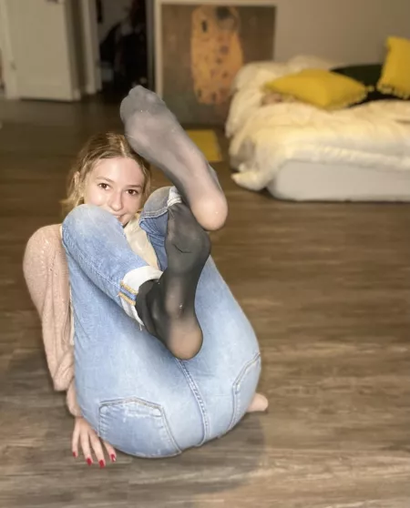 pantyhose_princess99😍 Check her out on insta!!! by NylonRiley