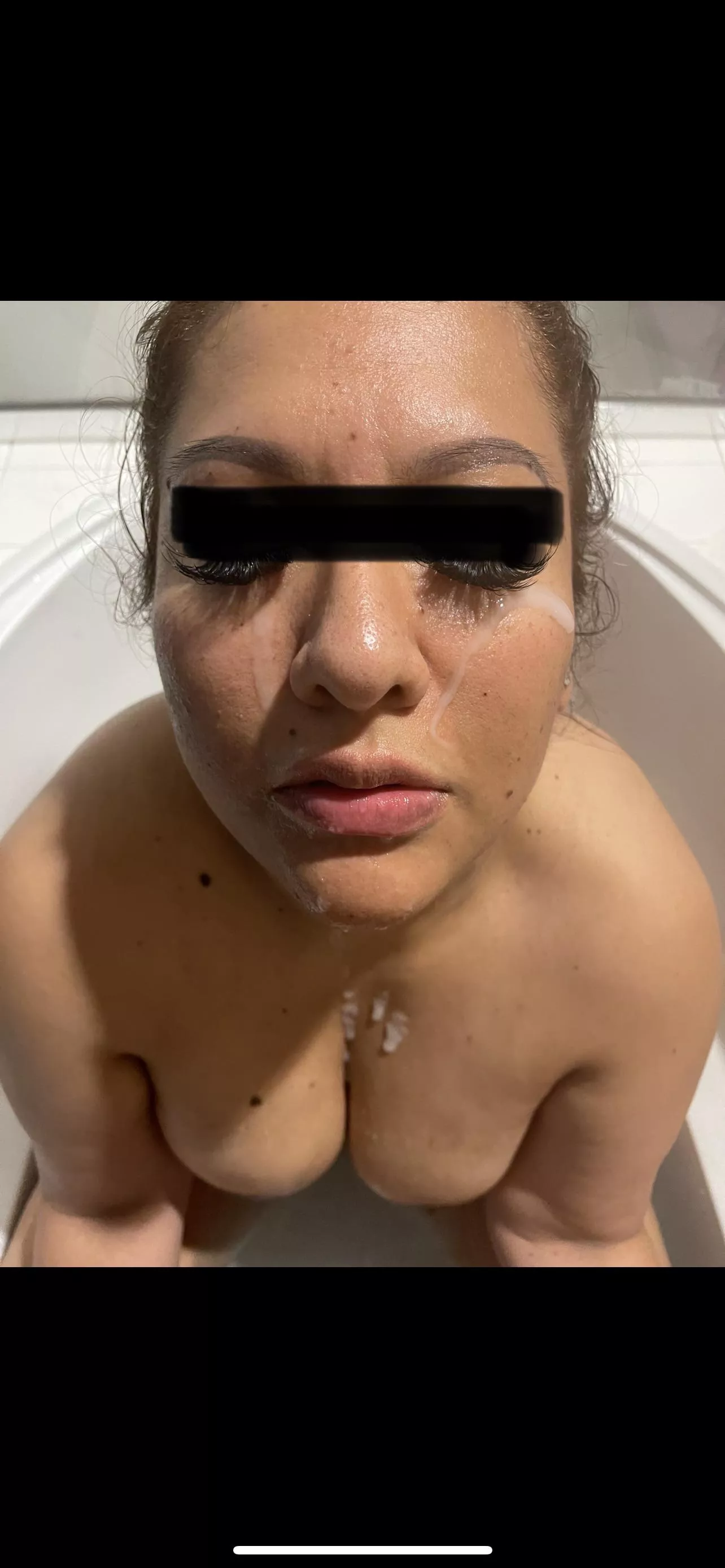 Papi’s Little Whore posted by PapiLilWhore