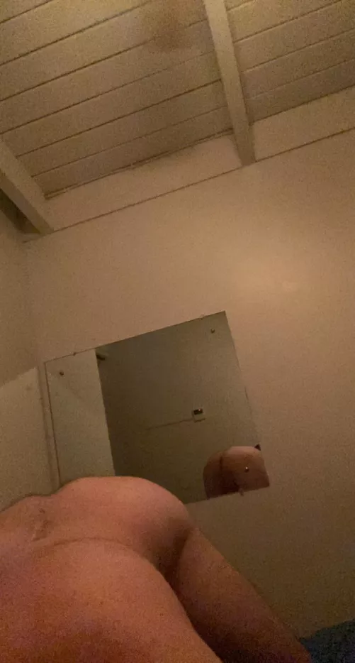 Party is in the back of you wanna join 😈🍑 by LT467