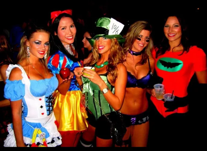 Party like it's nearly Halloween by Chaturbater1