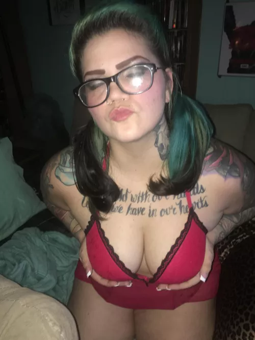 Pass or smash? by shootfornthenips