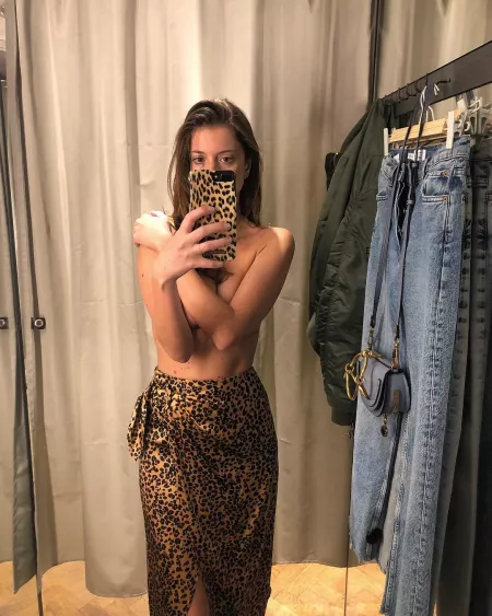 Pauline Serreau by ilikeskirt