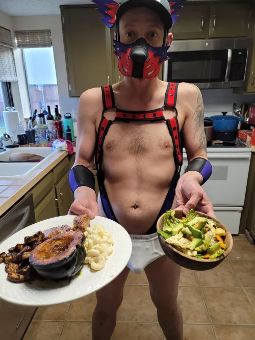 Pawlittle of the pawlittle of that...all in all good fooodz by secondGumming