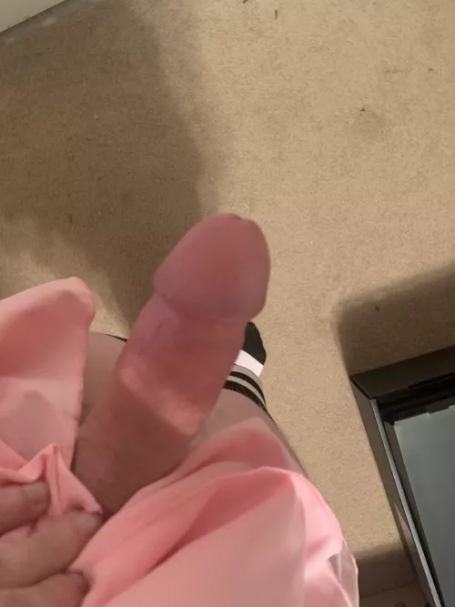 Peak a boo~ by Lucycumn