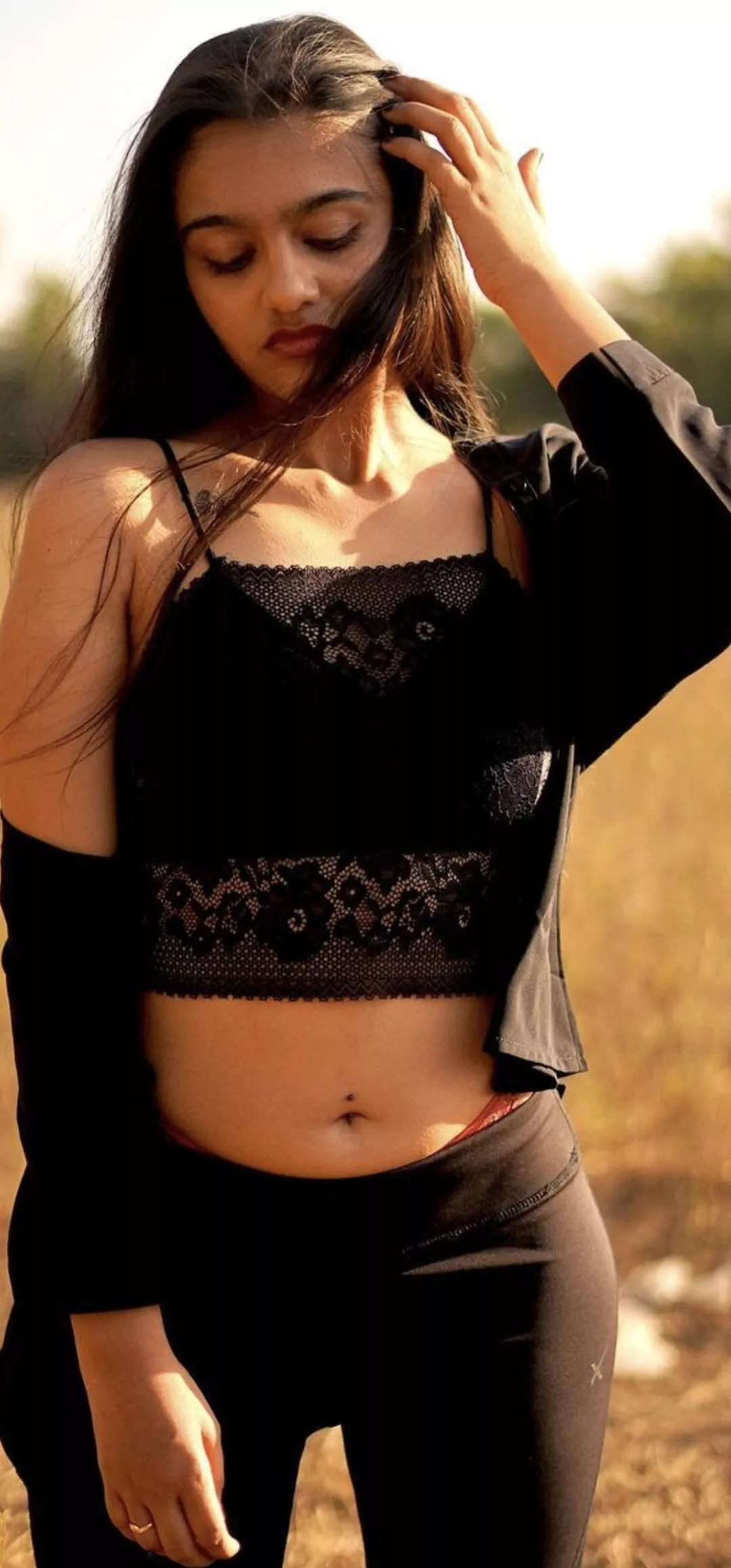 Peaking through posted by salmank1234