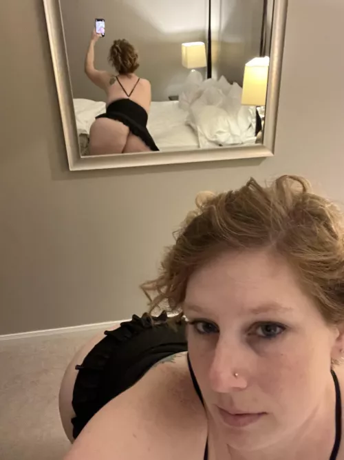 Peek a boo by cici1andonly