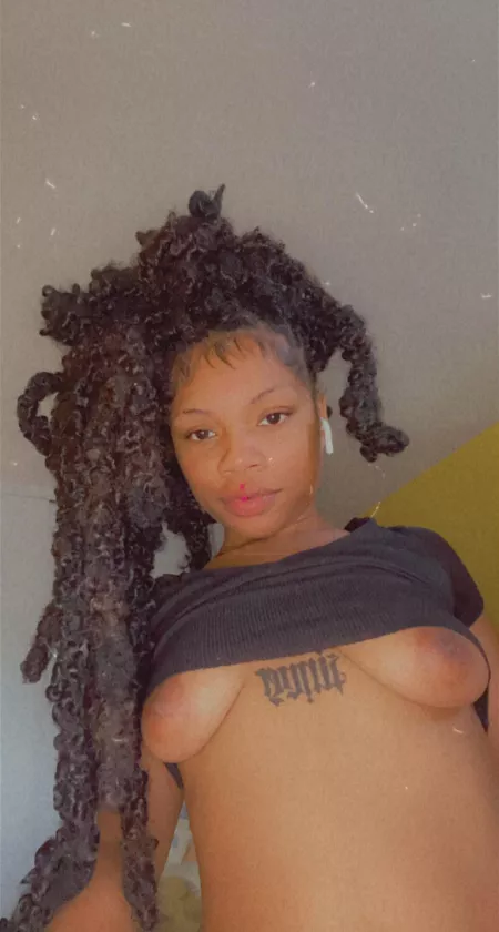 Peek a boo by Ok-Honeydew3305