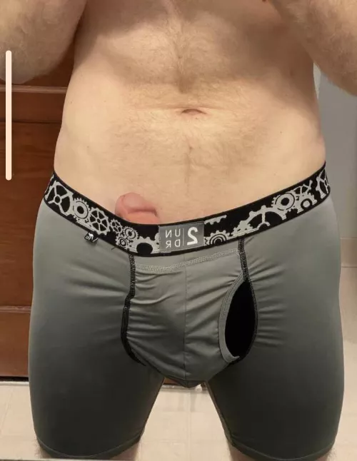 Peek a boo by DannyNoonanfore