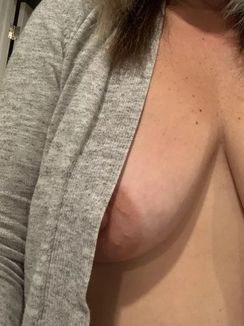 Peek a boo 😘 by Inquisitivecouple420