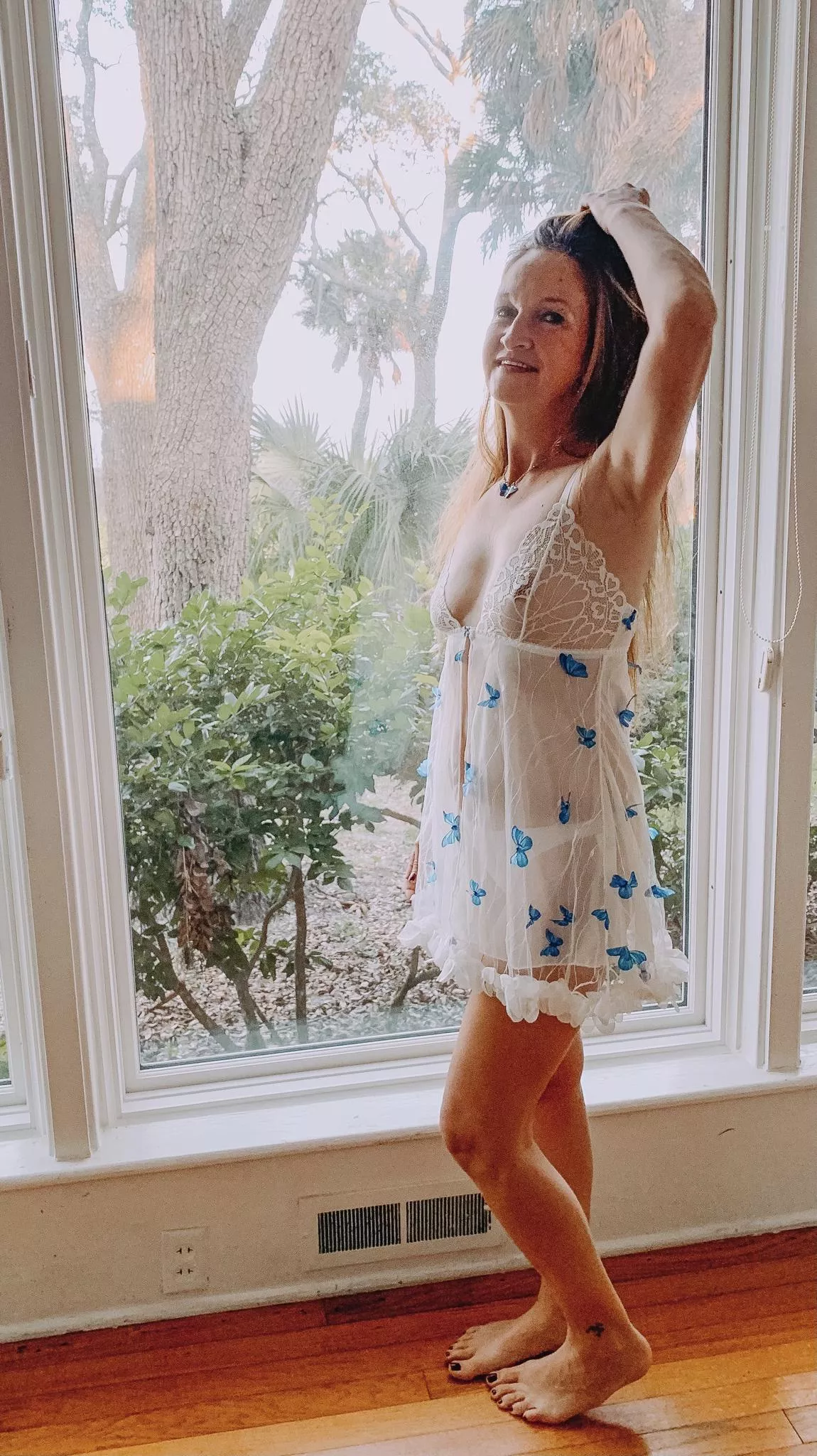 Peek through my window. posted by _wildlifemama_