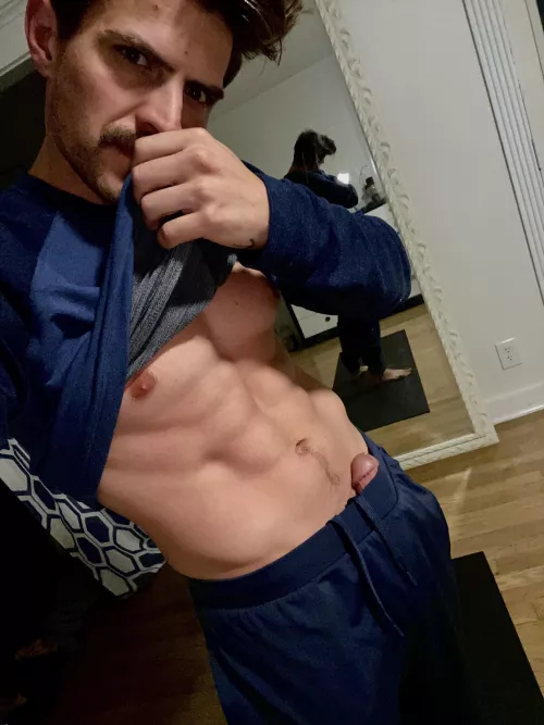 Peekaboo 😉 by NakedWildInktake2