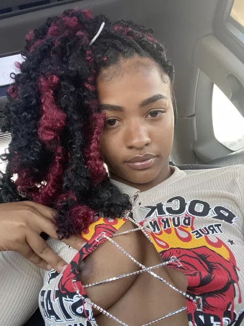 peek-a-boob 😉 by Mercyrevealed