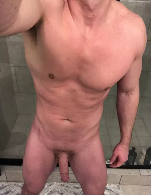 Penis is soft, quads are not. by swtexrex