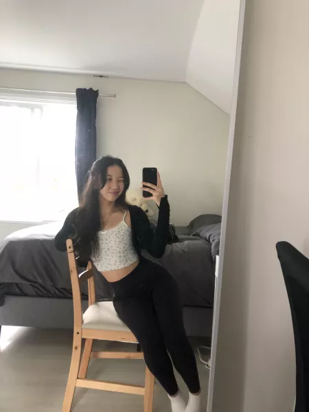 people wanted 2 see me without makeup so here it is :p by wooziio