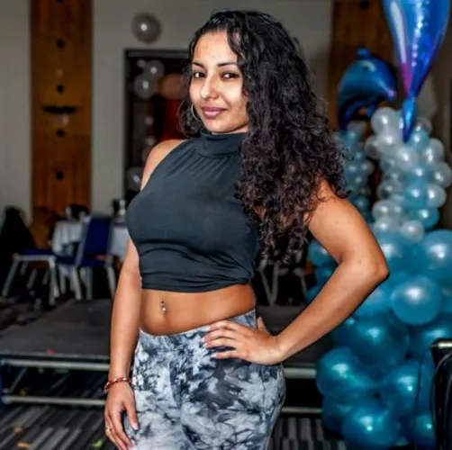 Perfect belly ring on a perfect belly! by Dammit456