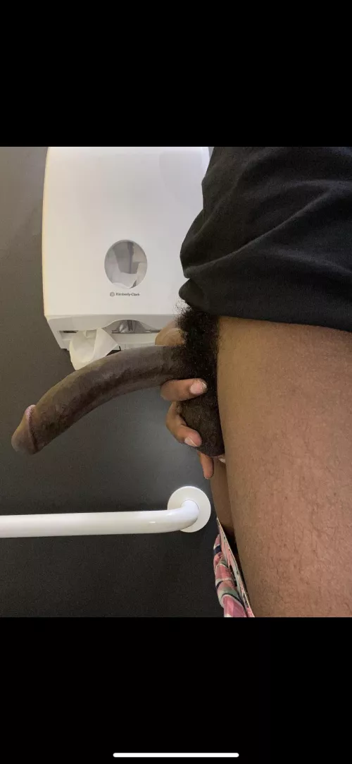 Perfect cock for deepthroating dont you think? by blammer419