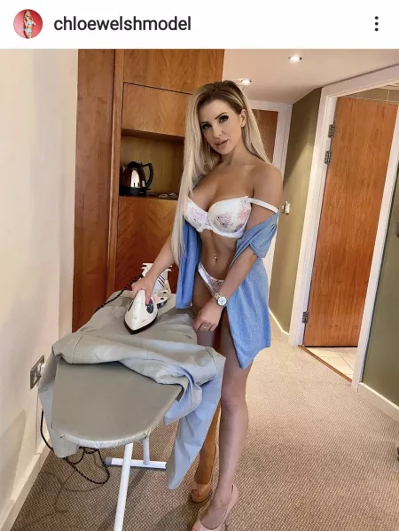 Perfect house wife by Englishgenttleman