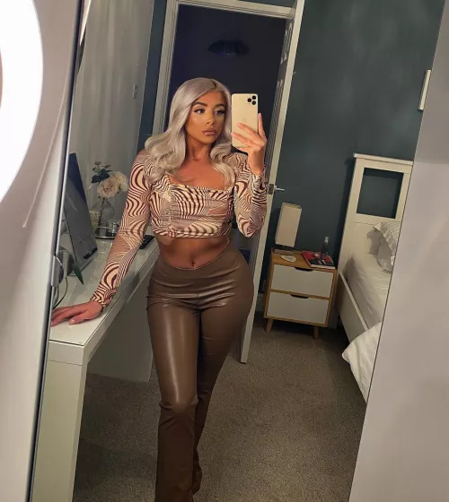 Perfect pleather by 10baremain