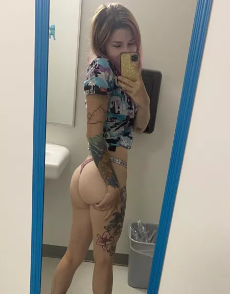 Perfect way to end a 12 hour shift😈 by candiekins303