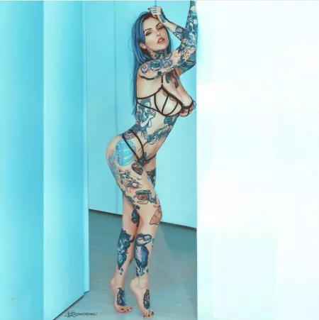 Perfection by Baabkens