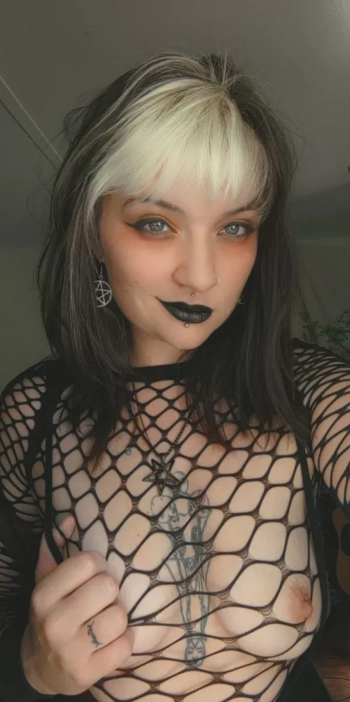 Perfectly framed by TheGirlGirl