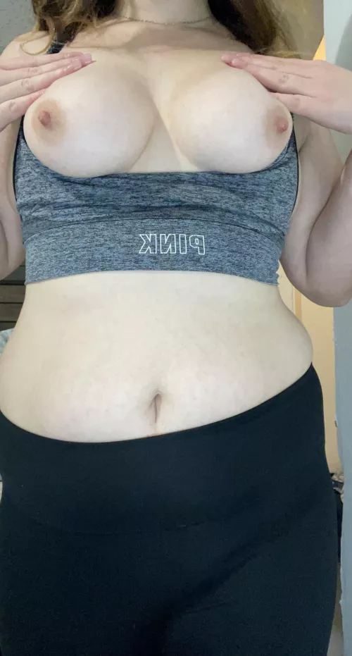 Perky fat titties ☺️ by naughtysecretpics