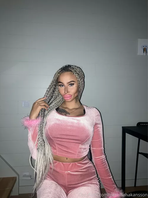 Pernilla by Marathon1981