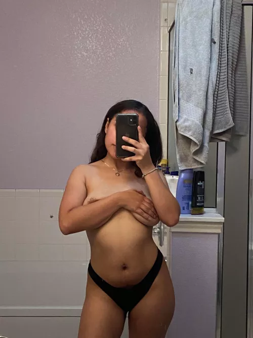 petite Latina😸💖 by icm010