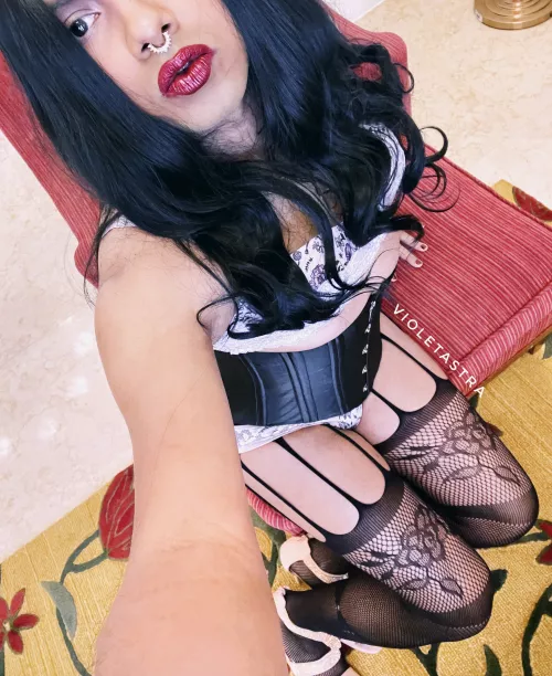 Petite milf next door 💋 what would you do? by violetastra