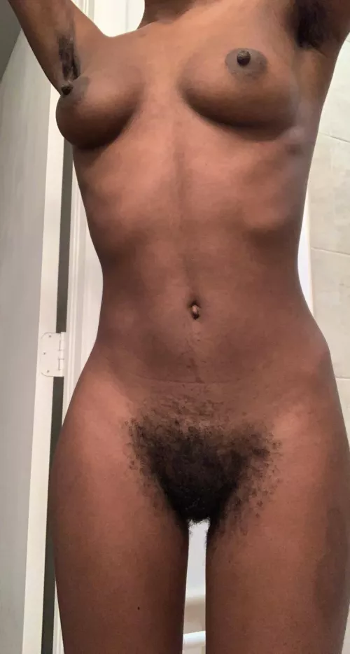 Petite with curves by babiisyren