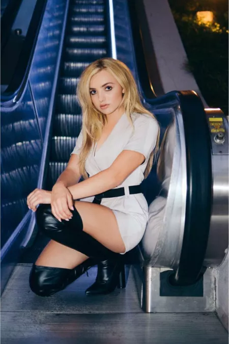 Peyton List is so unbelievably sexy, would love a night of hardcore sloppy sex with this blonde fuckdoll by Glittering-Tower-659