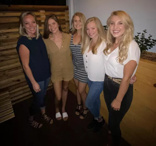 Pick one [5] by Humperdonk