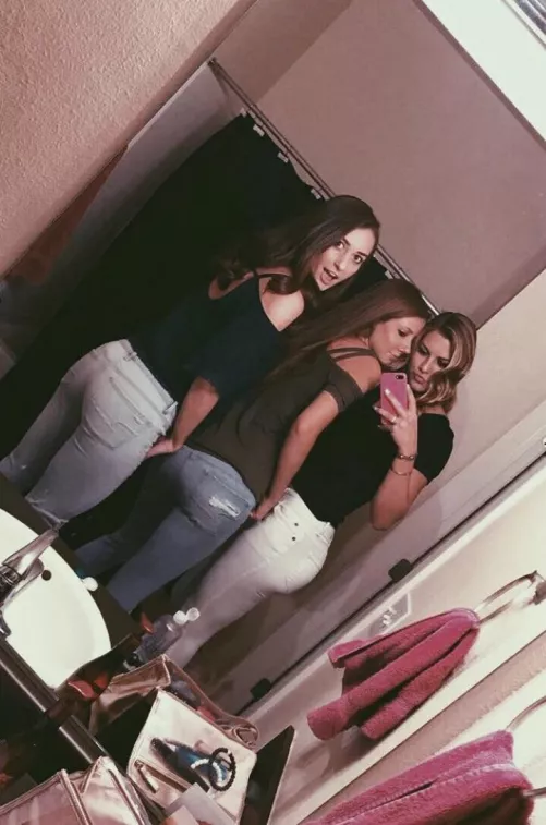 Pick one and explain by hgft6969