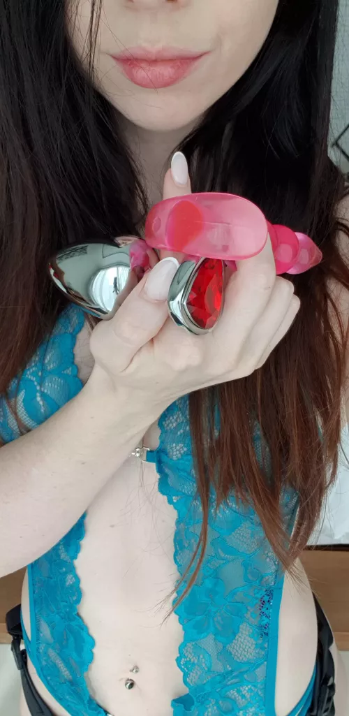 Pick one: 💓 Or ❣️? by YesAmelia