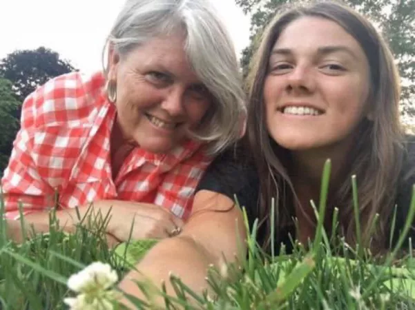 Picnic by fapperclimate